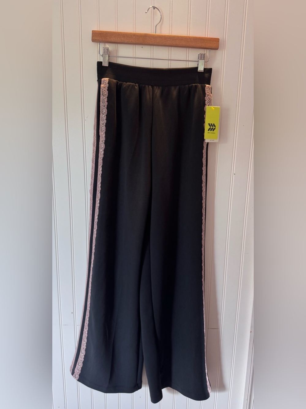 all in motion Black Wide-Leg Pants with Pink Side Trim